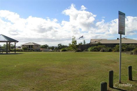 Property photo of 11 Horizon Place Redland Bay QLD 4165