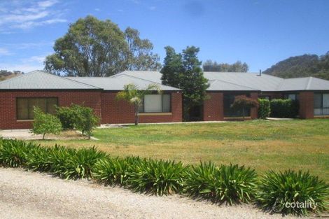 8 Innisfree Dr, West Wodonga, VIC 3690