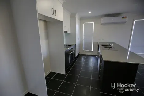 Property photo of 21 Darrau Avenue Yarrabilba QLD 4207
