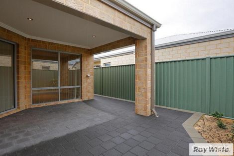 Property photo of 27B Highbury Crescent Beckenham WA 6107