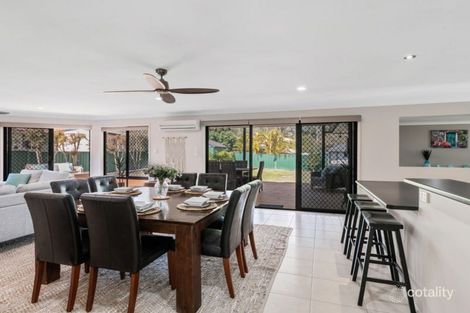 Property photo of 27C Clivia Crescent Daisy Hill QLD 4127