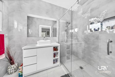 Property photo of 18 Guardian Street Mickleham VIC 3064