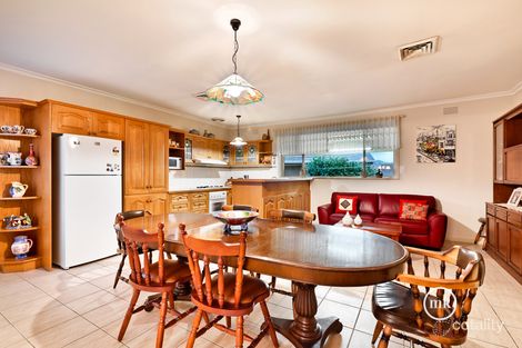 Property photo of 122 The Boulevard Thomastown VIC 3074