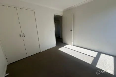 Property photo of 22 Colosseum Drive Strathtulloh VIC 3338