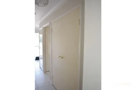 Property photo of 2/38 McGrath Lane Booval QLD 4304