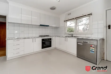8 Vernon St, Huntingdale, VIC 3166
