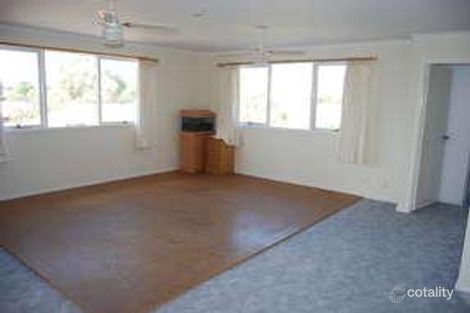 Property photo of 16 Mudlark Court Carrum Downs VIC 3201
