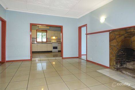 Property photo of 28 William Street Young NSW 2594