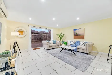 Property photo of 5 Libby Court Hampton Park VIC 3976