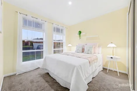 Property photo of 5 Libby Court Hampton Park VIC 3976