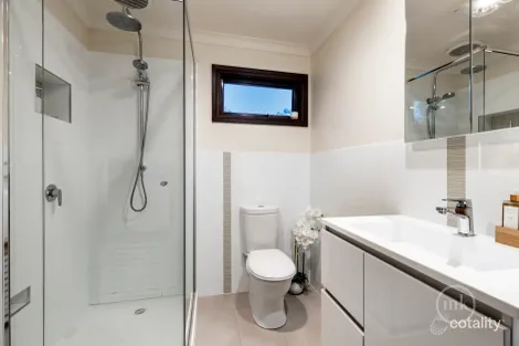 Property photo of 66 Ramptons Road Eltham North VIC 3095