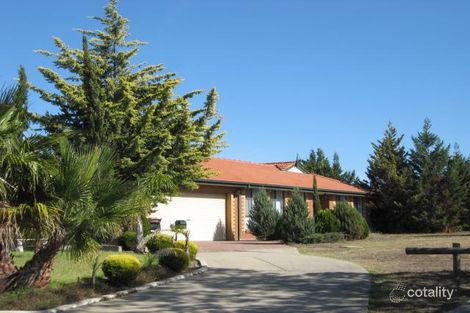 11 Peradon Way, Hillside, VIC 3037