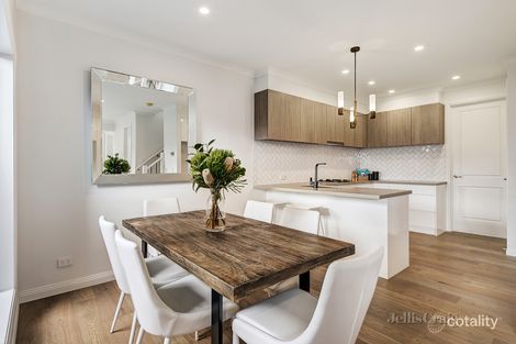 Property photo of 24 Railway Crescent Bentleigh VIC 3204