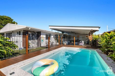 29 Saleng Cres, Warana, QLD 4575