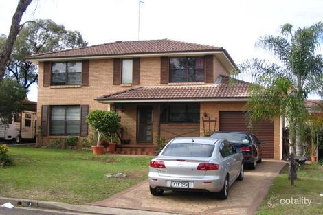 3 Cadell Glen, St Clair, NSW 2759