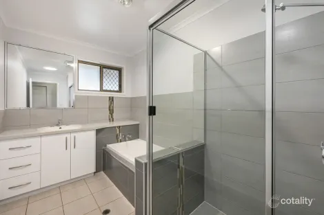 Property photo of 51 Traminer Drive Wilsonton Heights QLD 4350