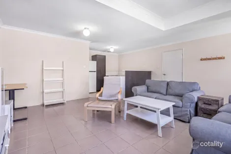 Property photo of 8/2 Positano Crescent Yangebup WA 6164