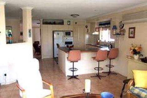 Property photo of 14 Blaxland Place Drewvale QLD 4116