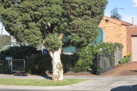 1/1 Elm St, Preston, VIC 3072