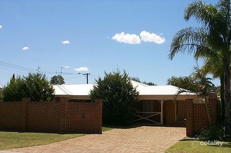 10 Dandaloo Cres, Wanneroo, WA 6065