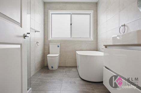 Property photo of 42 Merlin Street The Oaks NSW 2570