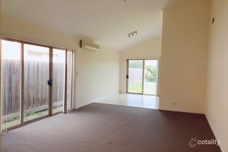 Property photo of 1/9 Di Berardino Way Hillside VIC 3037