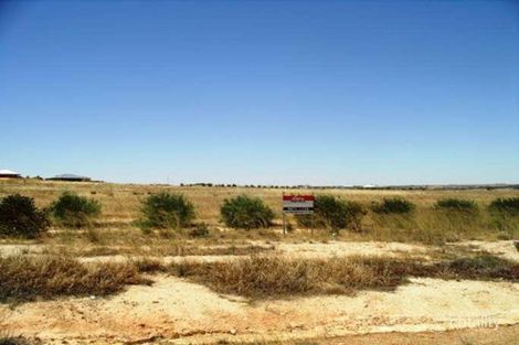 25 Danubin St, Wongan Hills, WA 6603