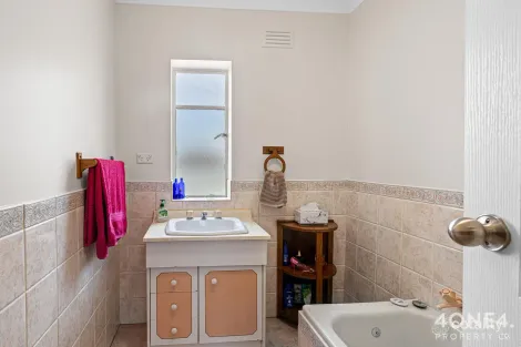 Property photo of 77 Lampton Avenue Derwent Park TAS 7009