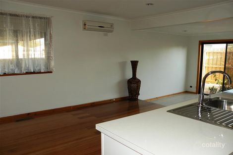 28 Station Lake Rd, Lara, VIC 3212