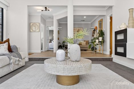 Property photo of 3 Whitecliffe Square Iluka WA 6028