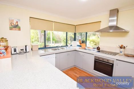 Property photo of 33 Roberts Street Balingup WA 6253