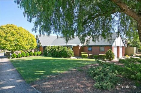 39a/39b Heather Ct, Paradise, SA 5075