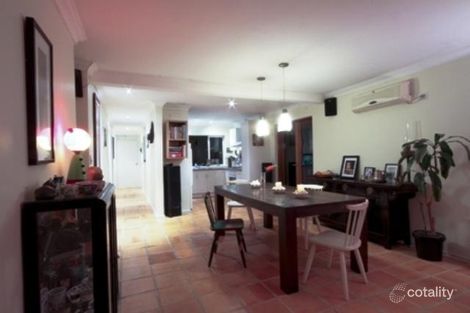 Property photo of 2 Sutherland Close South Guildford WA 6055