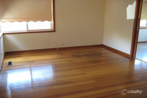 Property photo of 31 Cameron Road Box Hill North VIC 3129