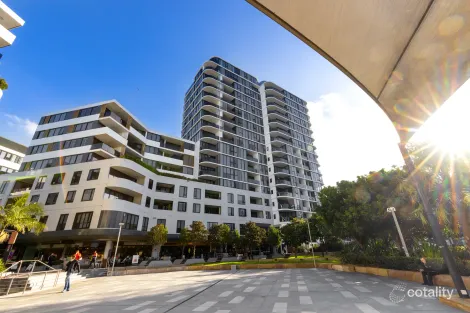 Property photo of 1013/15 Howard Avenue Dee Why NSW 2099