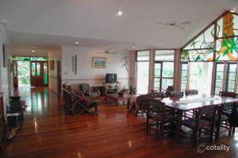 Property photo of 3 Strutton Place Mooroobool QLD 4870