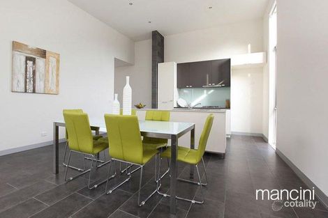 Property photo of 8 Beacon Avenue Point Cook VIC 3030