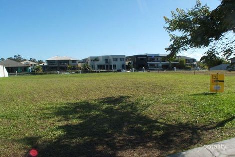 Property photo of 21 Middle Quay Drive Biggera Waters QLD 4216