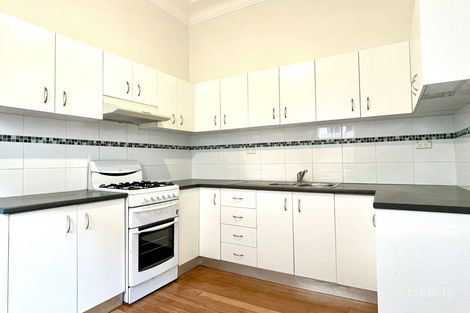18 Pemell St, Newtown, NSW 2042