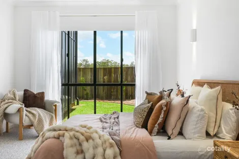 Property photo of 18 Yallambee Way Highfields QLD 4352