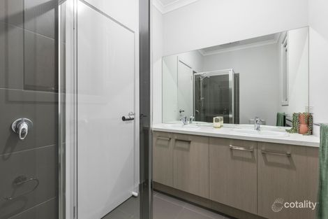 Property photo of 10 Oleary Walk Charlemont VIC 3217