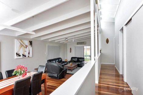 Property photo of 14 Merritt Street Flinders View QLD 4305