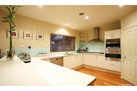 Property photo of 54 Wagstaff Drive Mill Park VIC 3082
