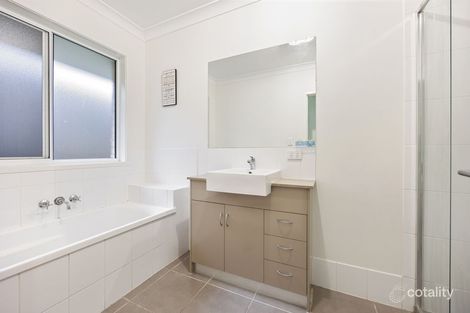 Property photo of 14 Morgan Circuit Urraween QLD 4655