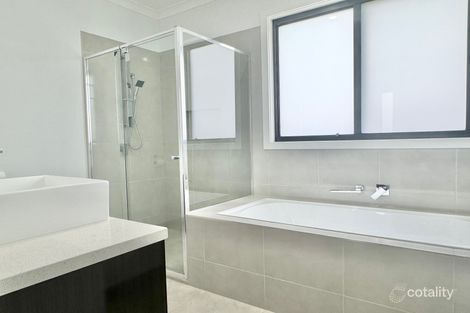 Property photo of 6 Cootharaba Street Manor Lakes VIC 3024