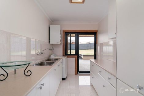 Property photo of 26 Haricot Way Lilydale VIC 3140