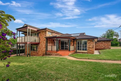11 Woodhill St, Castle Hill, NSW 2154