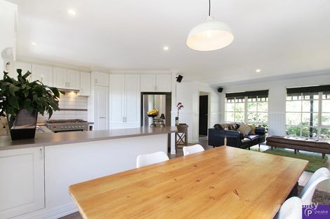 Property photo of 15 Balmain Drive Berwick VIC 3806
