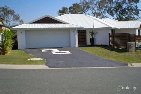 4 Brookside Pl, Lota, QLD 4179