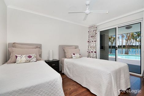 Property photo of 38 Palm Terrace Yamba NSW 2464
